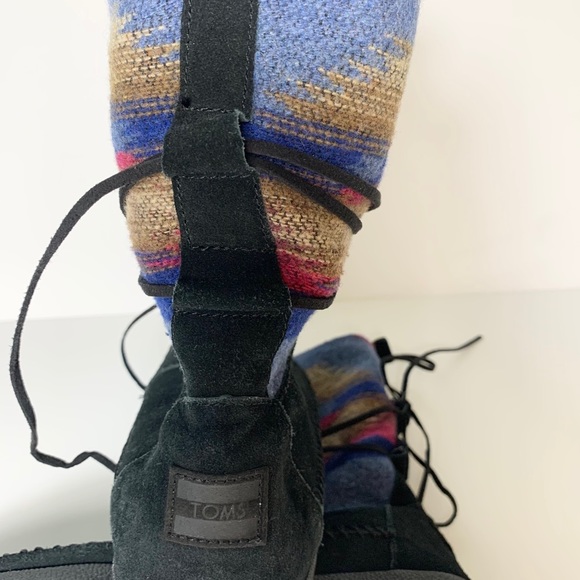 Toms Nepal Booties with Aztec like Print | 7.5 W - Picture 5 of 6